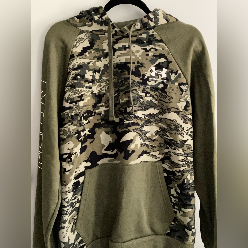 Under Armour Camo Hoodie